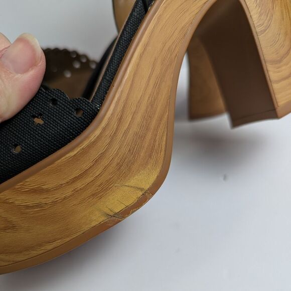 Naturalizer Kira Black & Tan Wood Look Studded Platform Block Heels Womens 6.5 - Picture 10 of 10